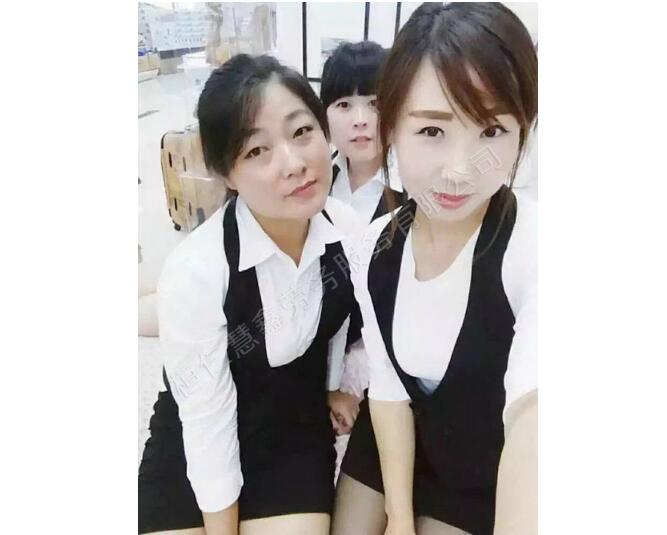 韩国免税店工作生活照片